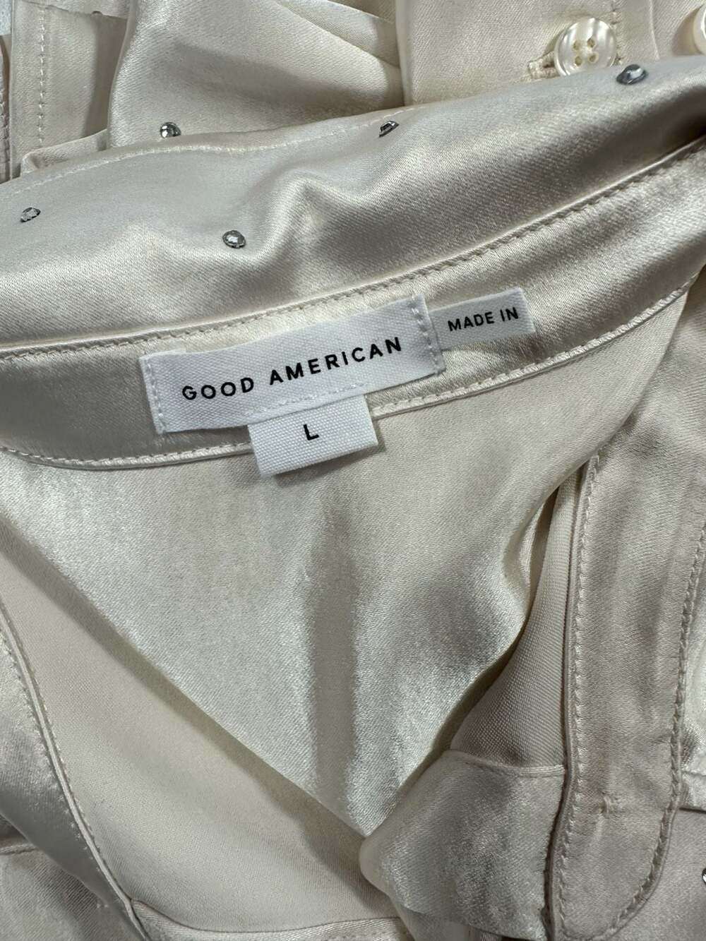 Good American Crystal Embellished Cropped Satin Shirt Cloud White Large - Picture 11 of 12
